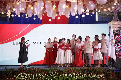 vilma caluag husband|Caluag takes oath as CSF’s 1st.